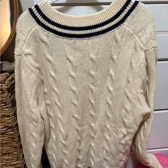 Brandy Melville Cream and Black V-Neck Sweater - Picture 3 of 3